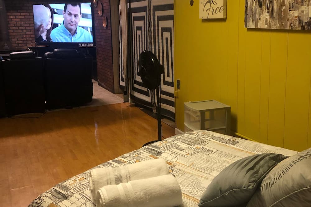 Photo of Bedroom in Totowa