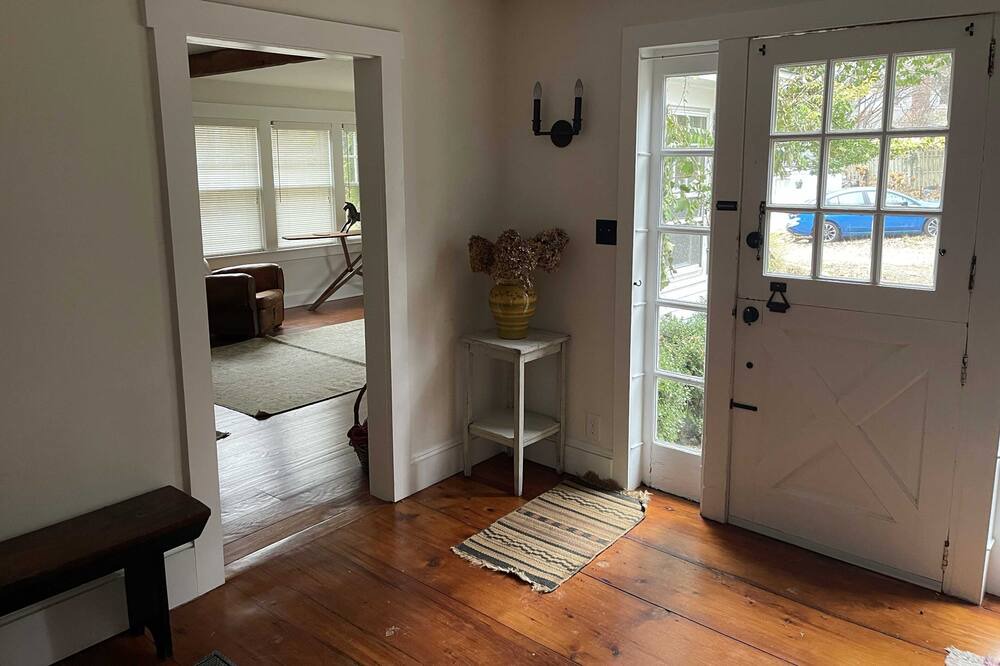Photo of Bedroom in Palisades