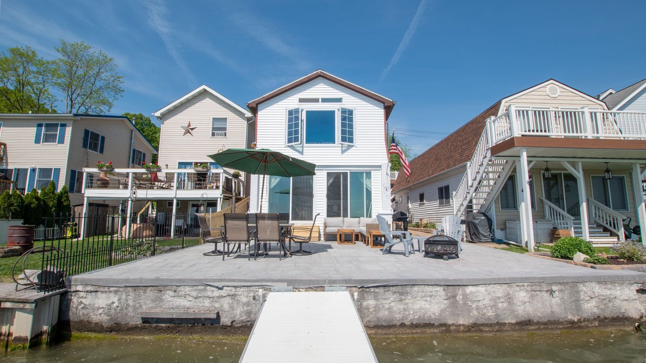 Photo of Outdoor in Seneca Falls