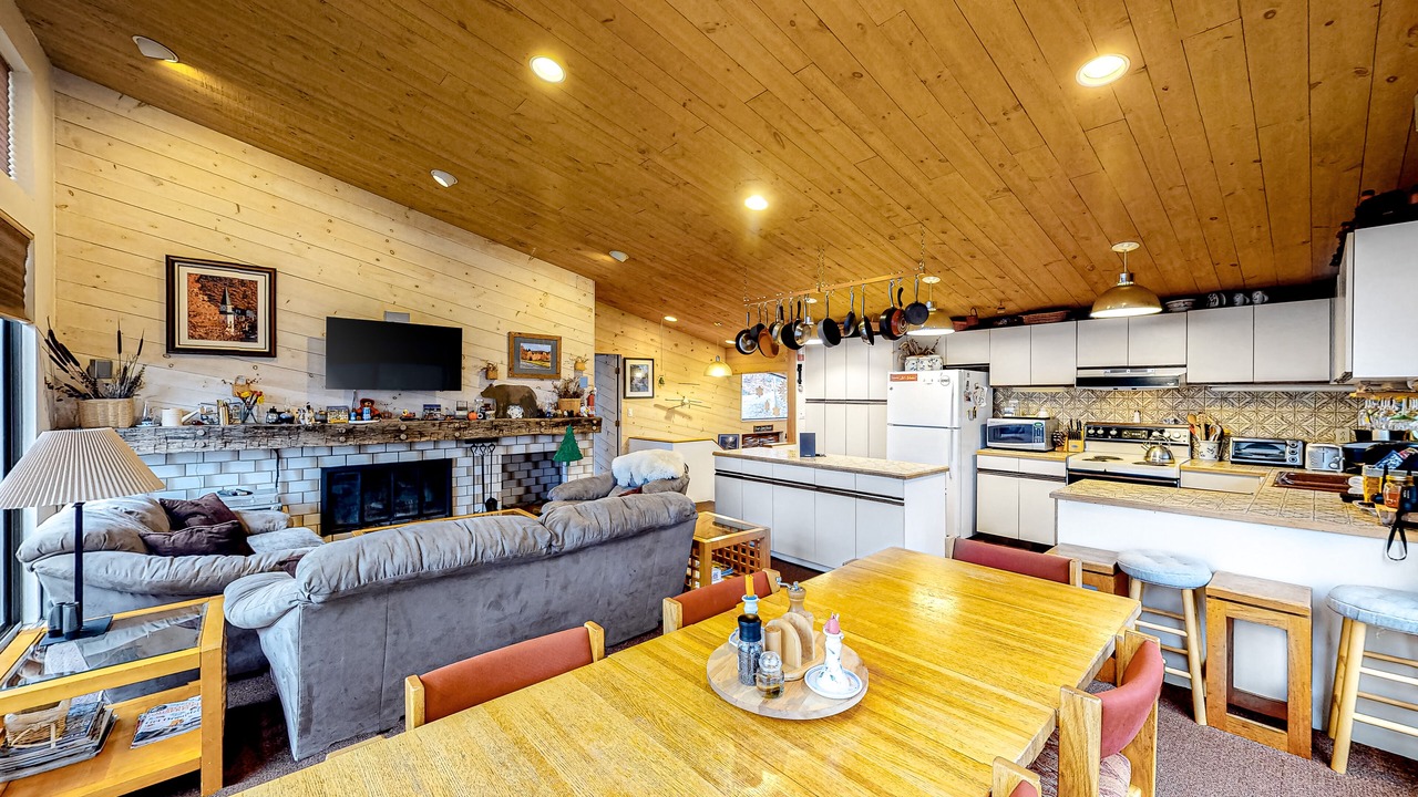 Photo of Kitchen in Forest Farms