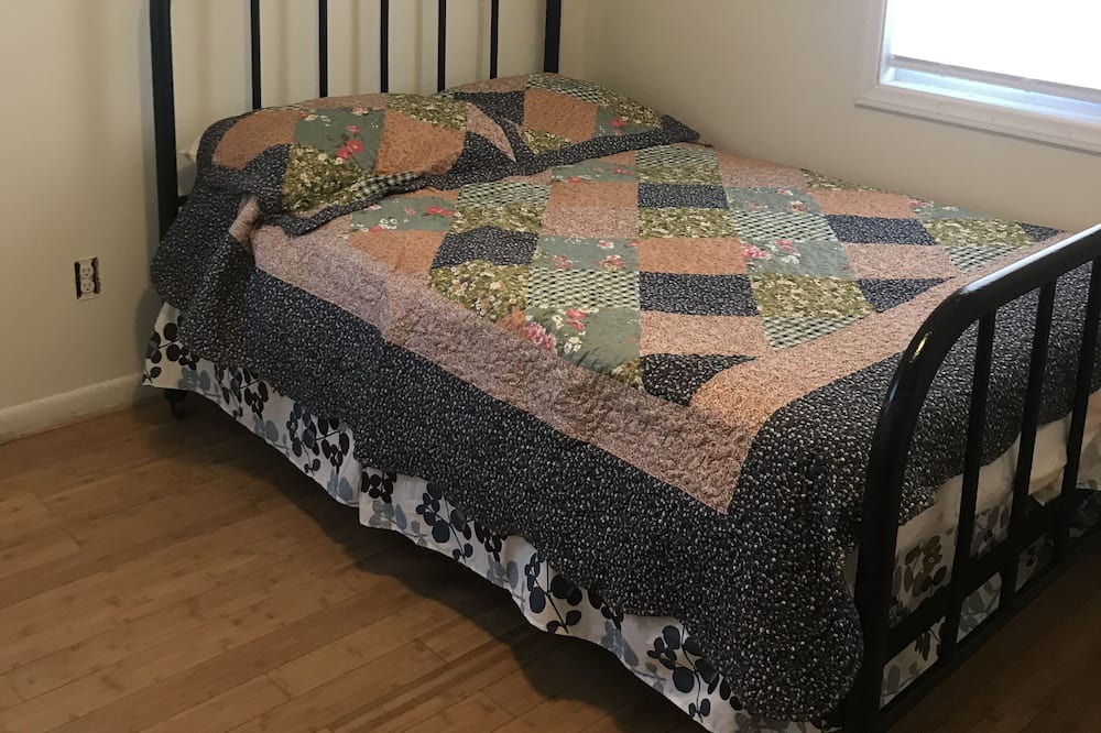 Photo of Bedroom in Pipestem