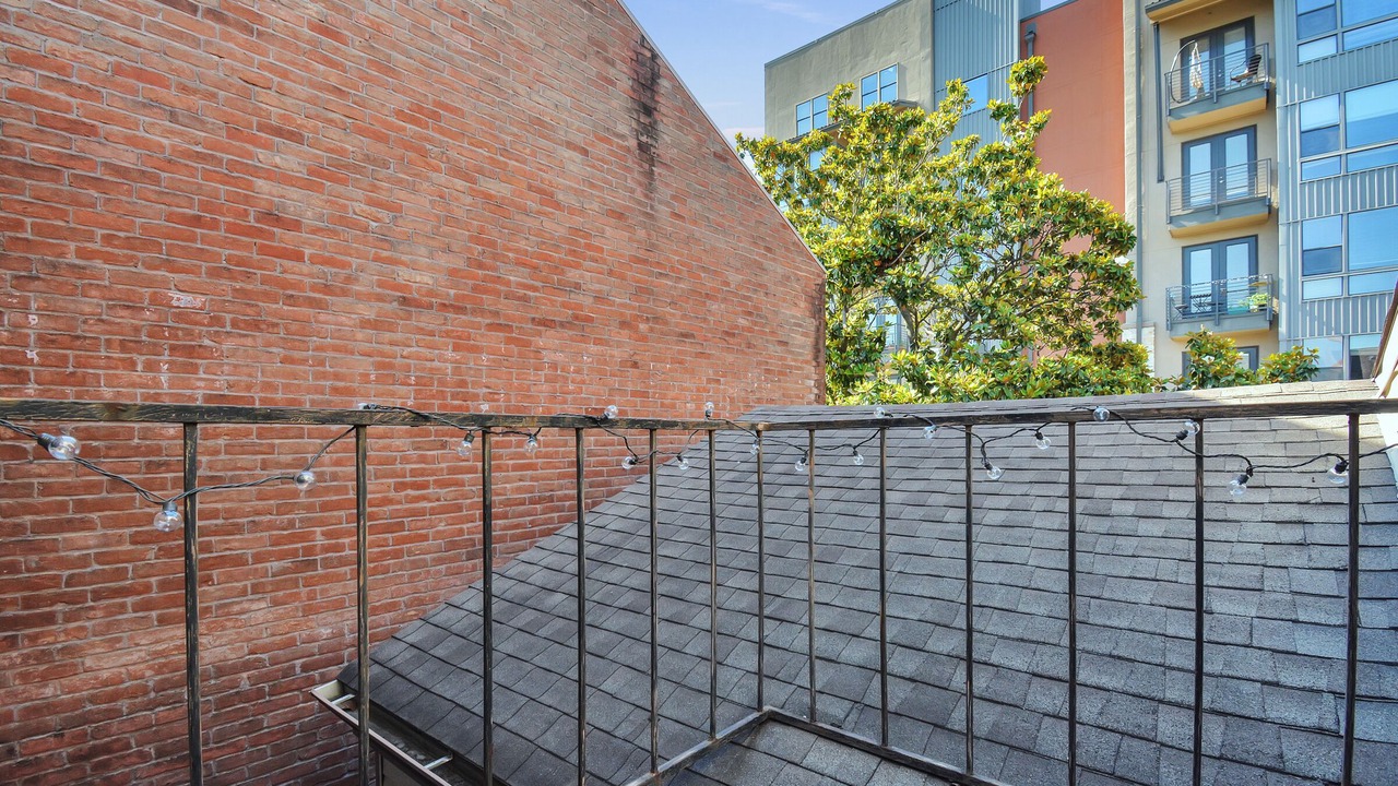 Photo of Outdoor in Greenway Plaza-Upper Kirby