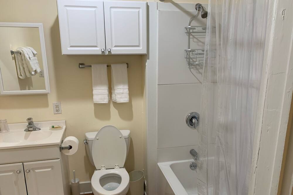 Photo of Bedroom in Hot Springs