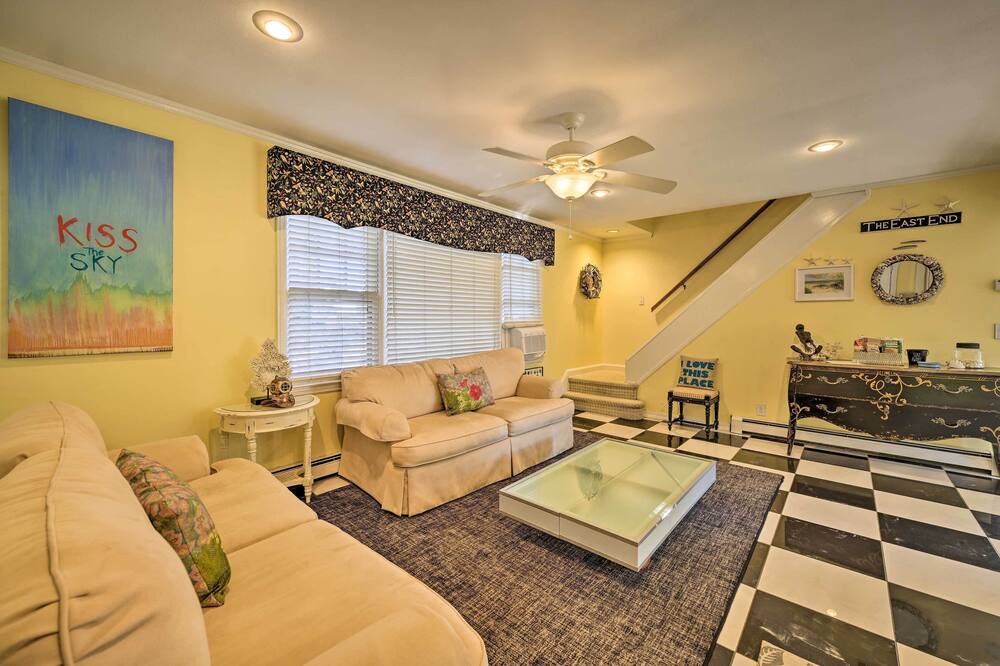 Photo of Bedroom in Wading River