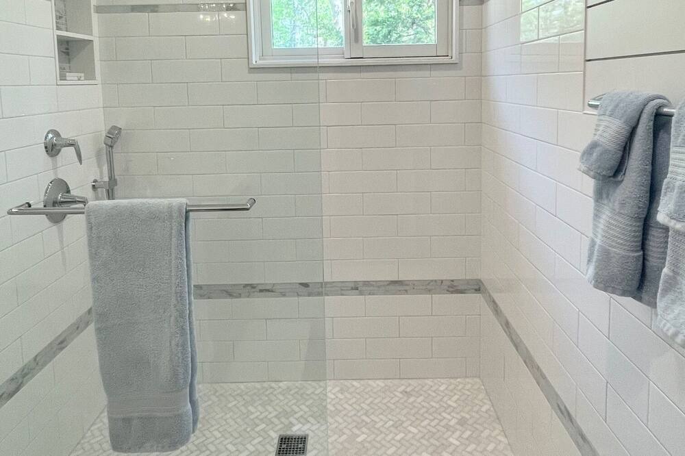 Photo of Bathroom in Springs