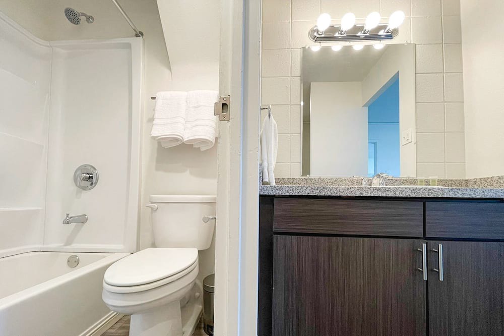 Photo of Bathroom in Corryville