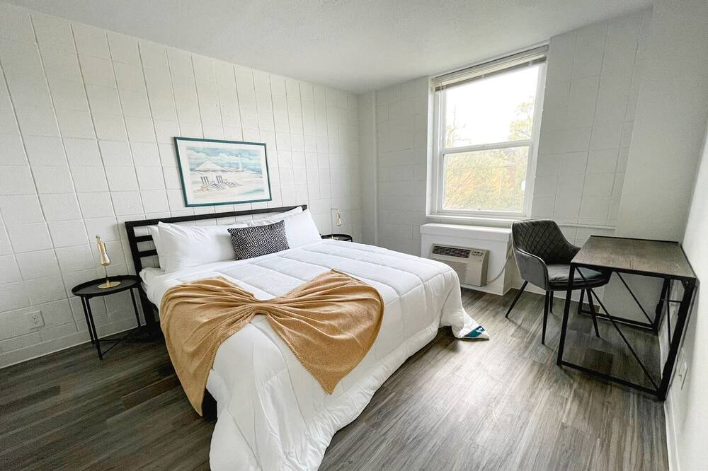 Photo of Bedroom in Corryville