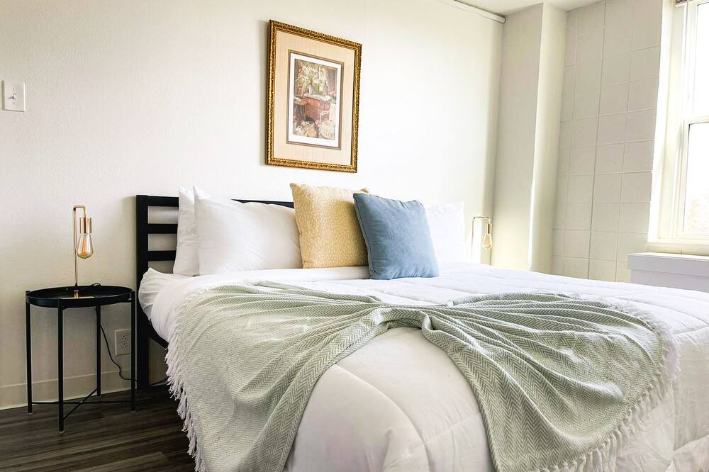 Photo of Bedroom in Corryville