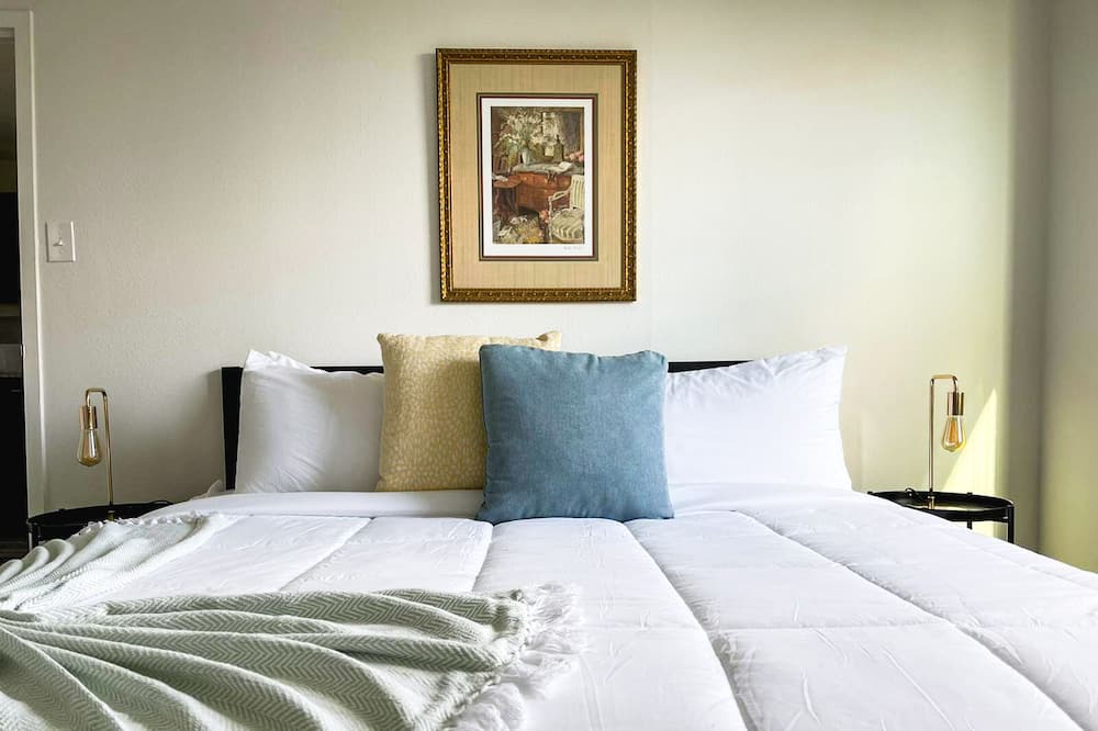 Photo of Bedroom in Corryville
