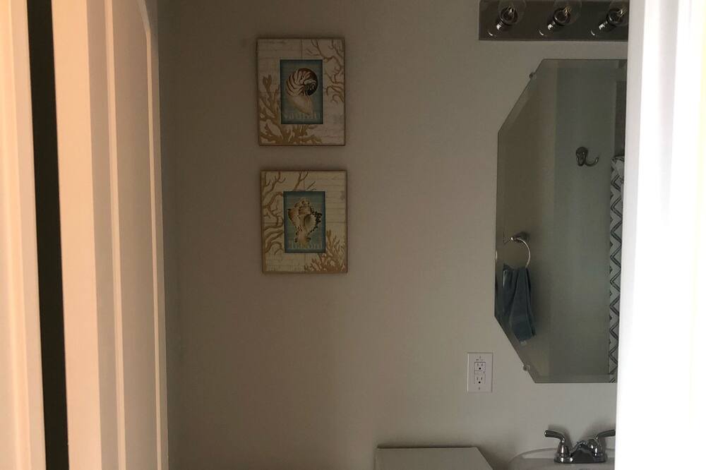 Photo of Bathroom in Waterwood