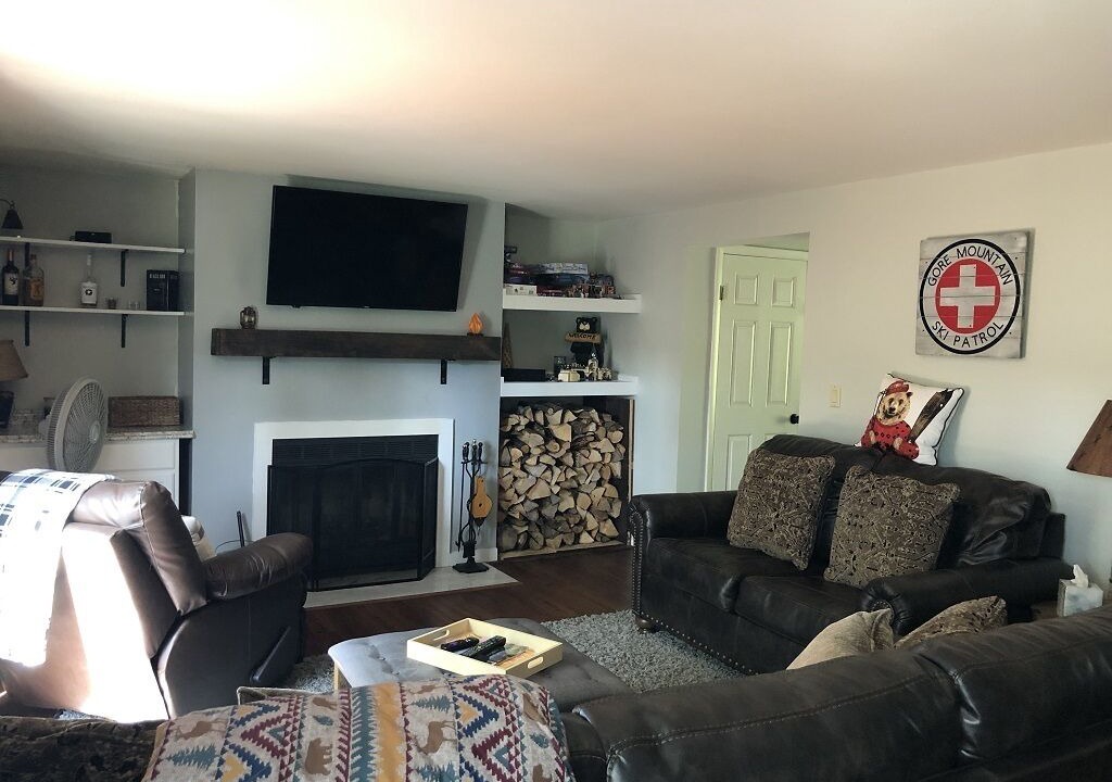 Photo of Livingroom in North Creek