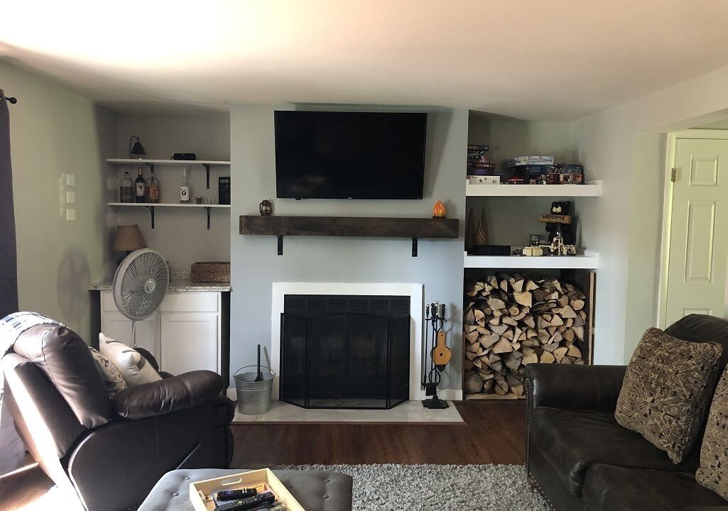 Photo of Livingroom in North Creek
