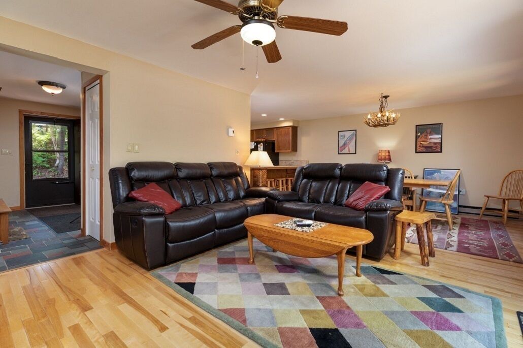 Photo of Livingroom in North Creek