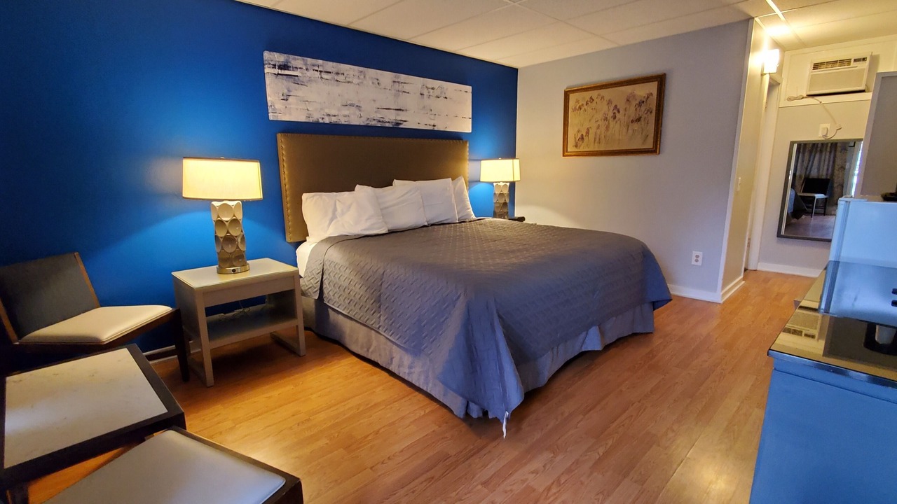 Photo of Bedroom in Lake George