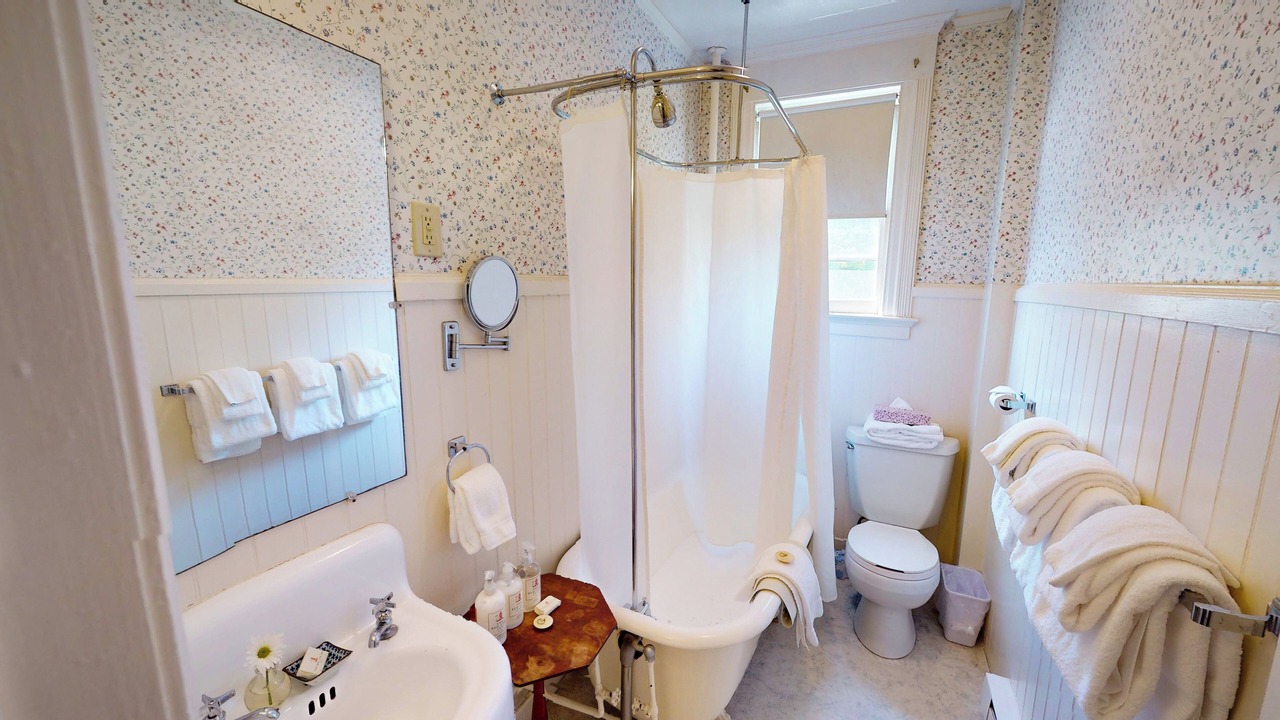 Photo of Bathroom in Stockbridge