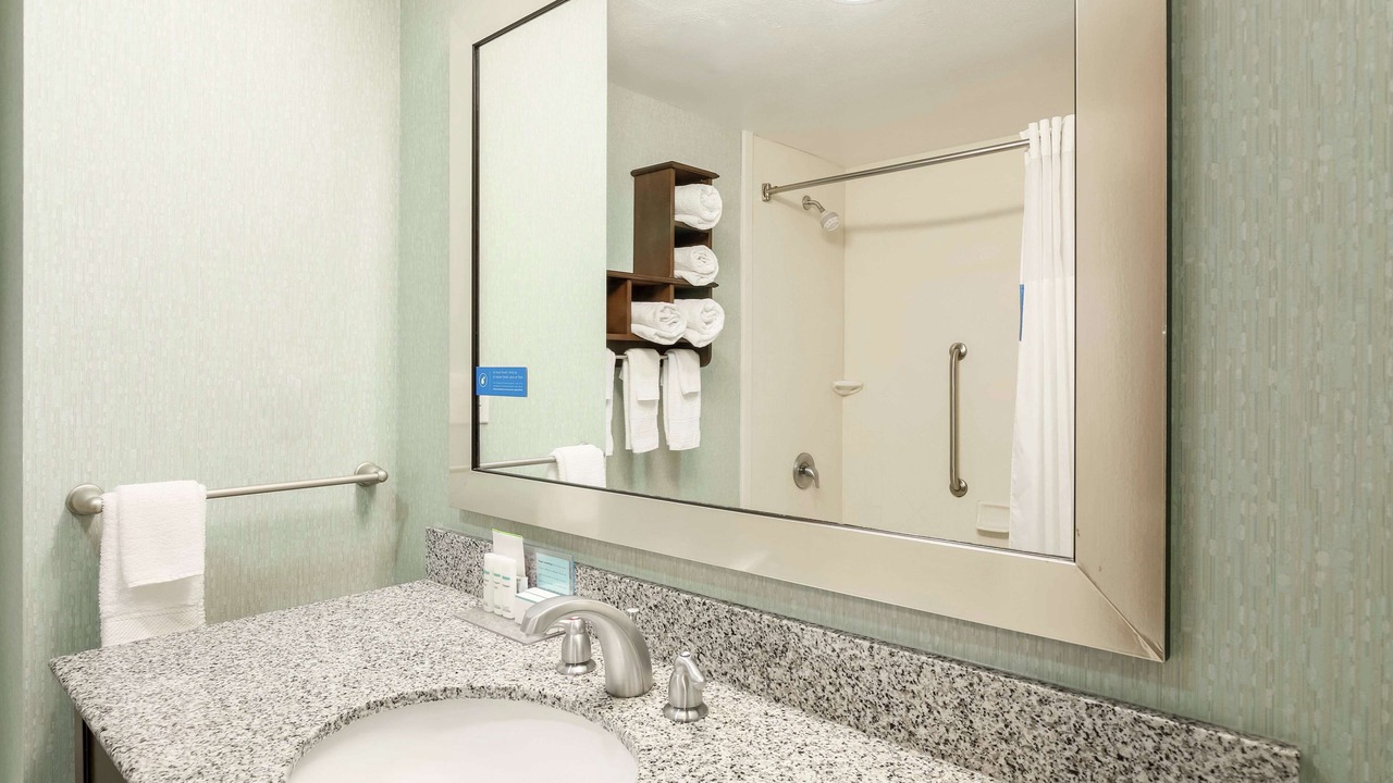 Photo of Bathroom in Triadelphia