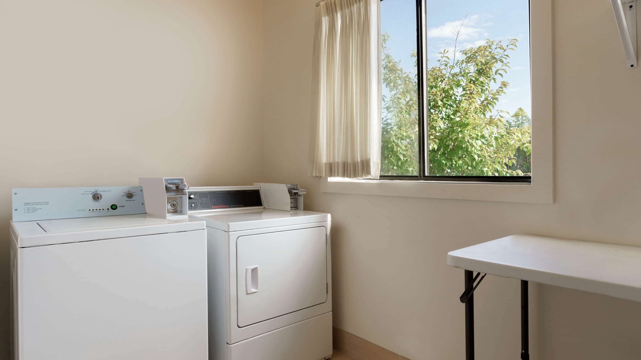 Photo of Bedroom in Silver Lake