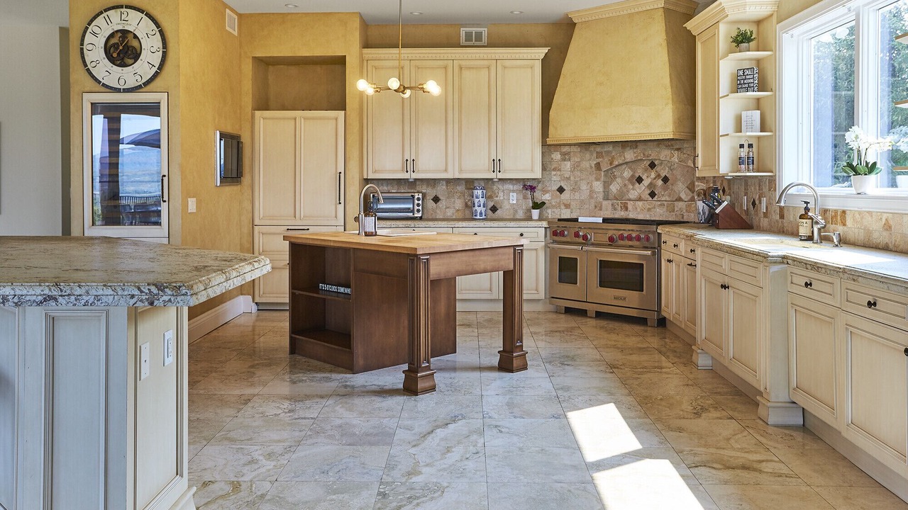 Photo of Kitchen in Staatsburg