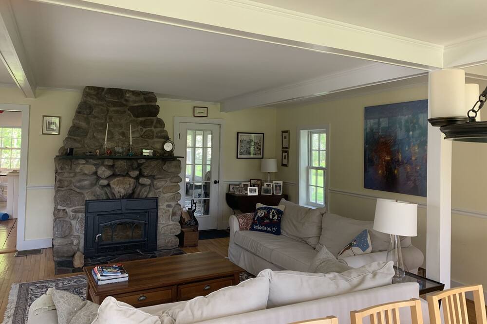 Photo of Livingroom in Bread Loaf