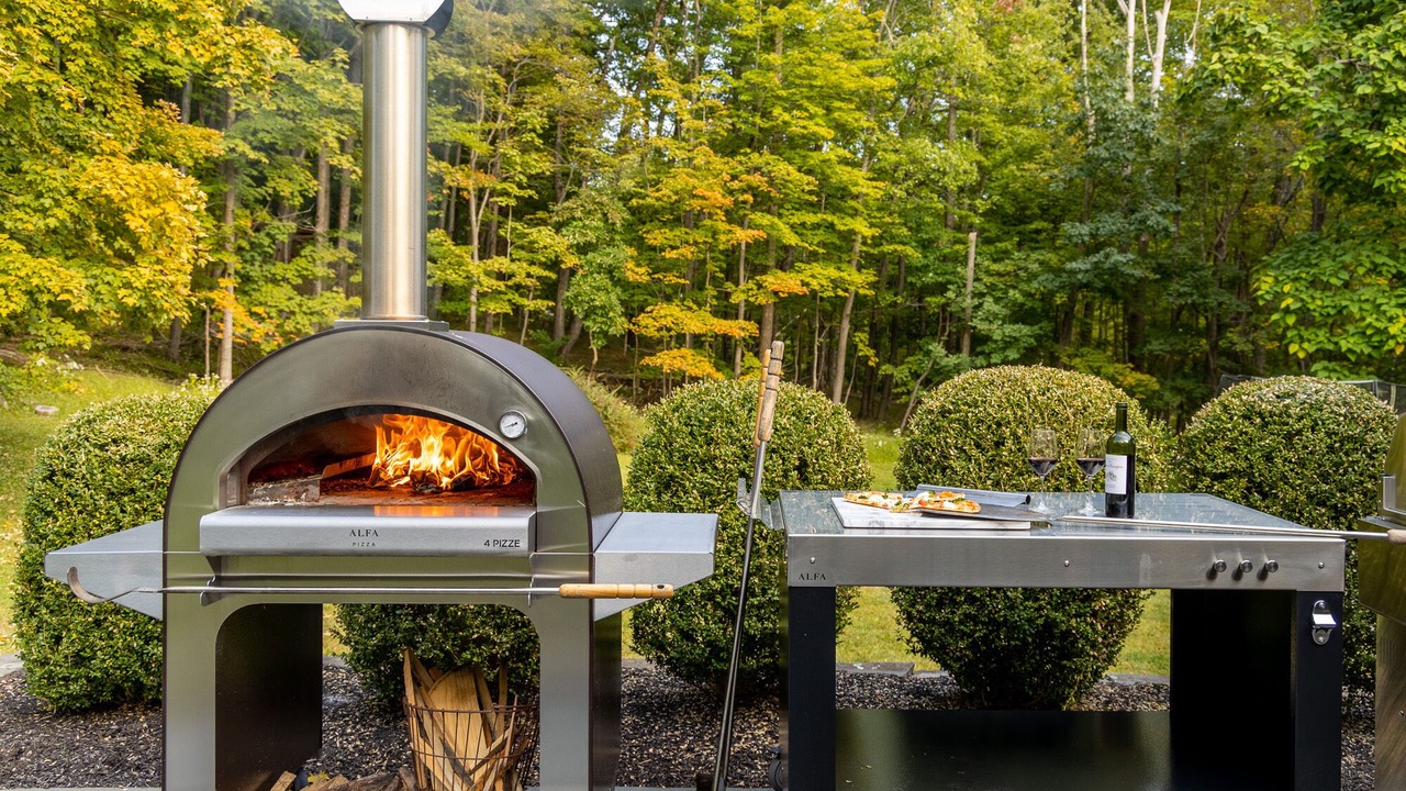Photo of Outdoor in Woodstock