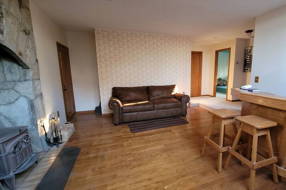 Photo of Livingroom in Jefferson