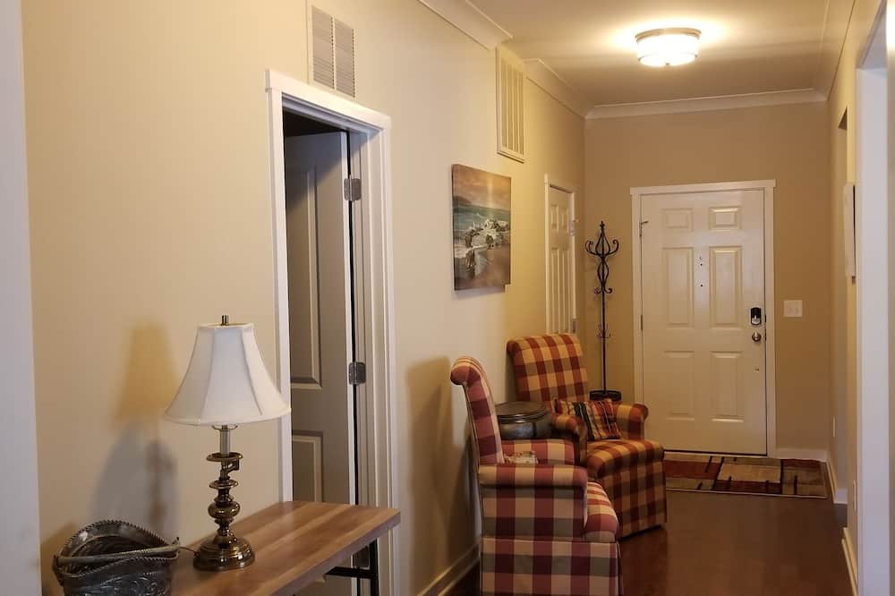 Photo of Livingroom in Ruffin