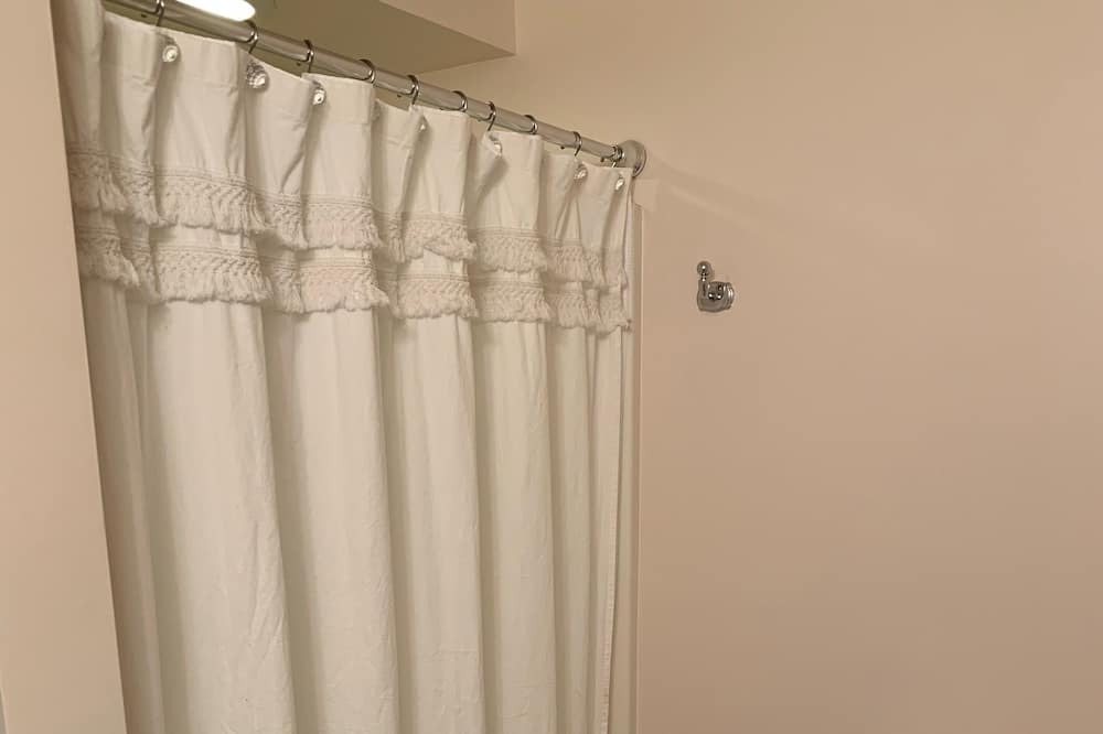Photo of Bathroom in Lewisburg