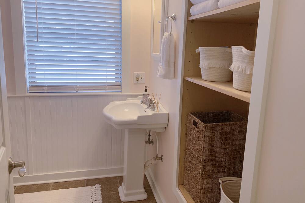 Photo of Bathroom in Lewisburg