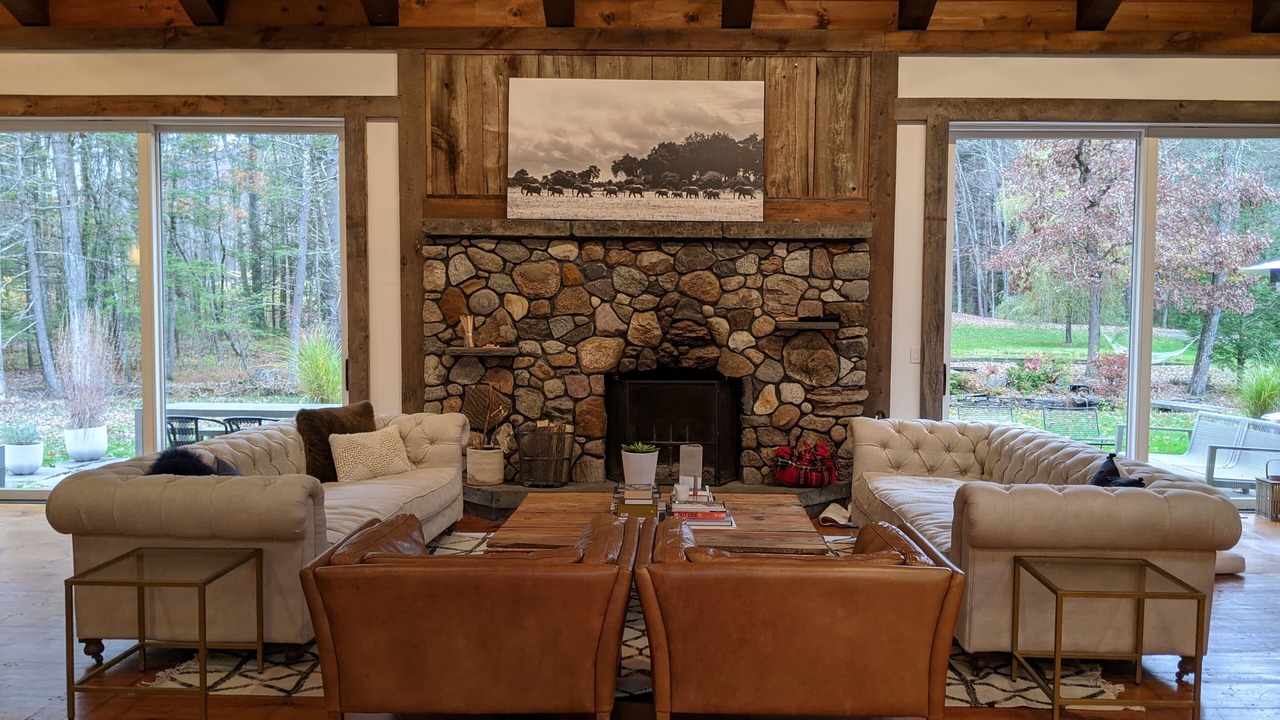 Photo of Livingroom in Saugerties