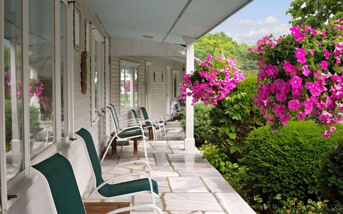 Photo of Patio Balcony in Manchester Center