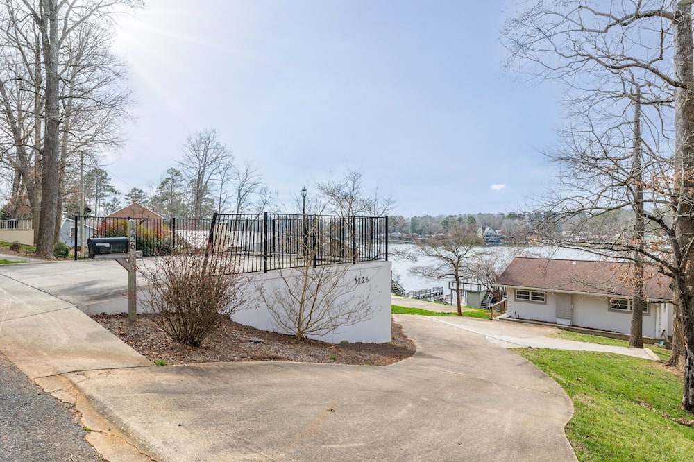 Photo of Outdoor in New London