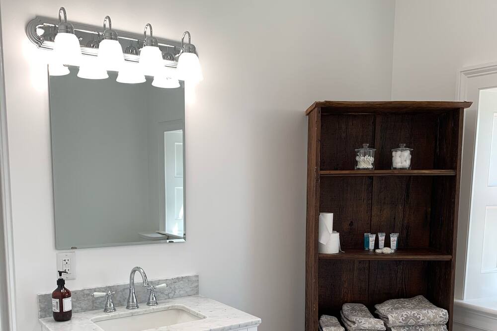 Photo of Bedroom in Schodack Landing