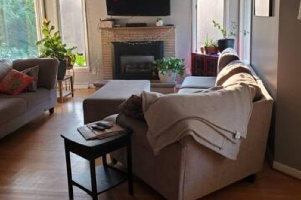 Photo of Livingroom in West Irondequoit