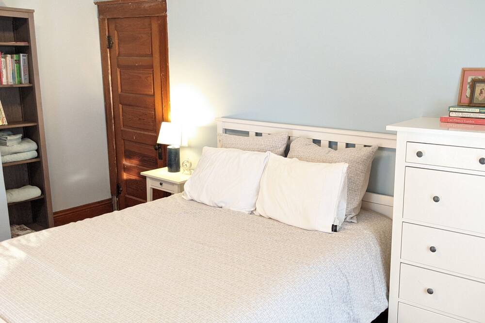 Photo of Bedroom in East Randolph