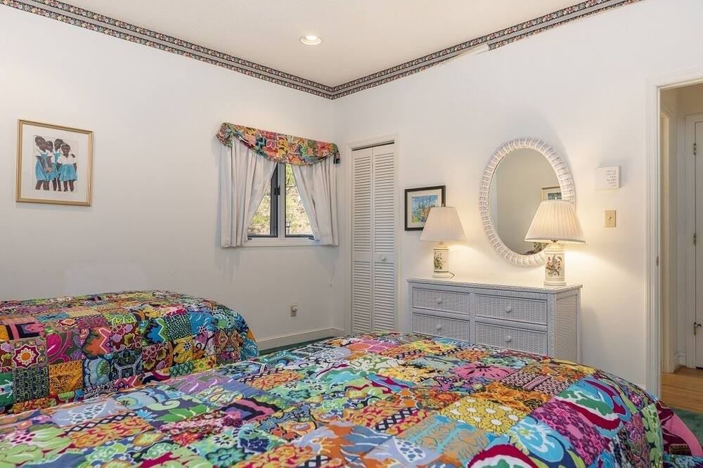 Photo of Bedroom in Lake Lure