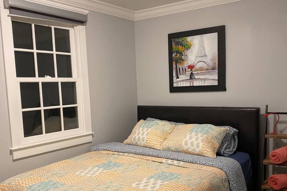 Photo of Bedroom in Lexington