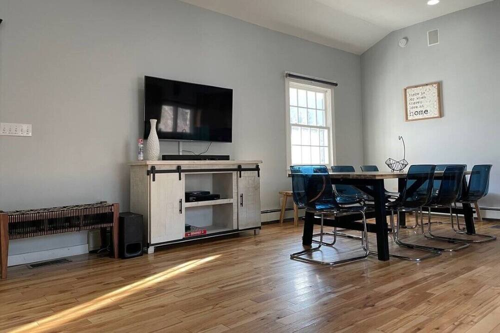 Photo of Bedroom in Lexington