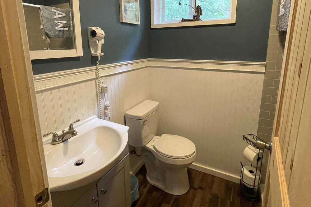 Photo of Bathroom in Brantingham