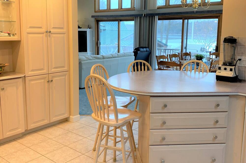 Photo of Kitchen in West Alton