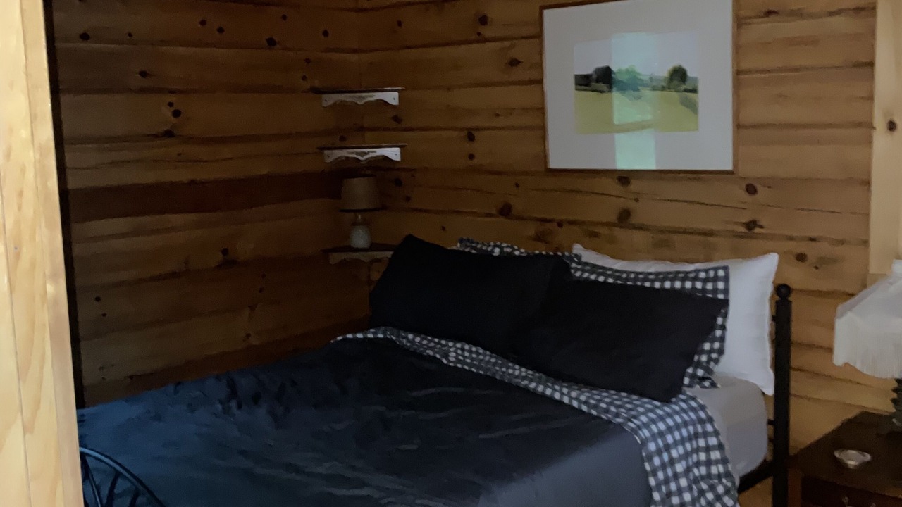 Photo of Bedroom in Castleton