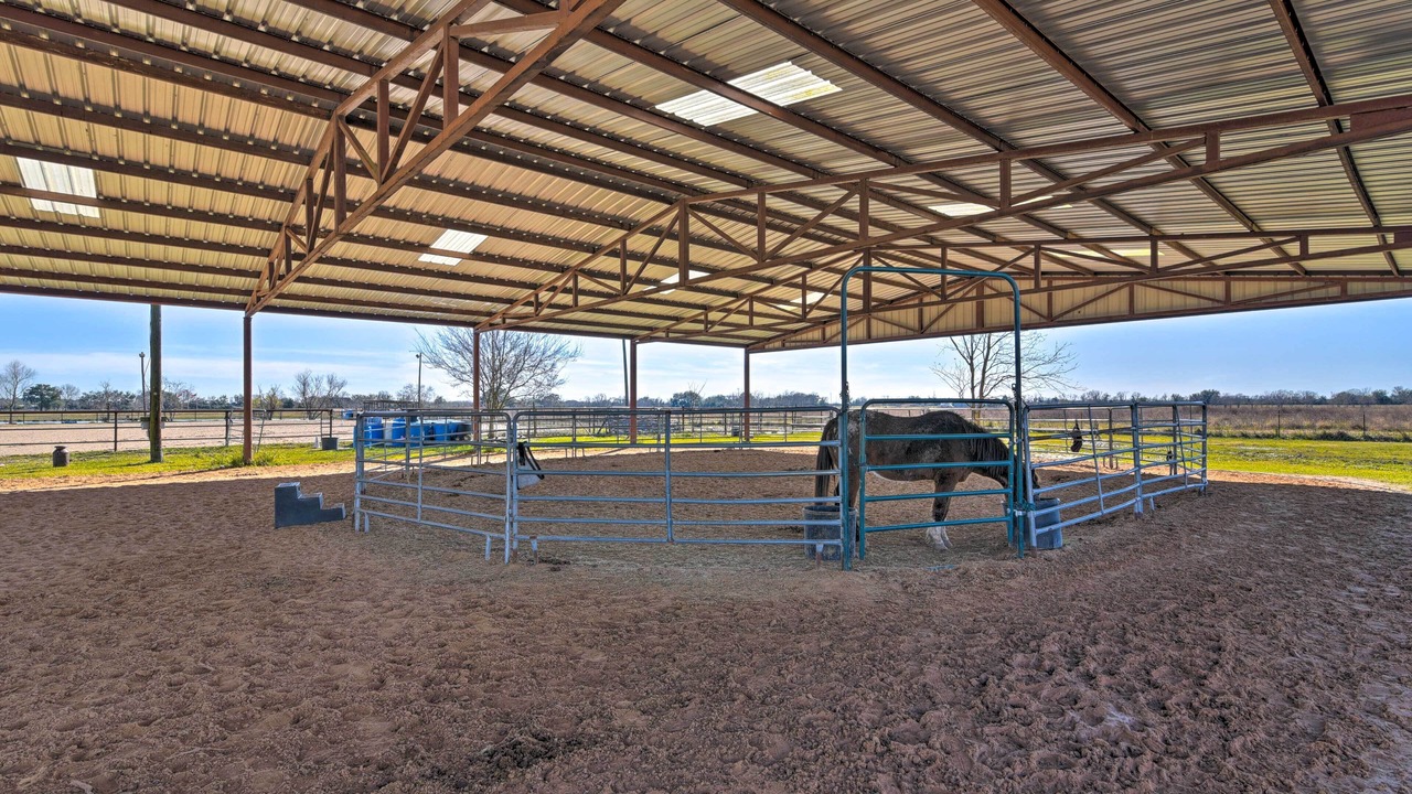 Photo of Outdoor in Iowa Colony