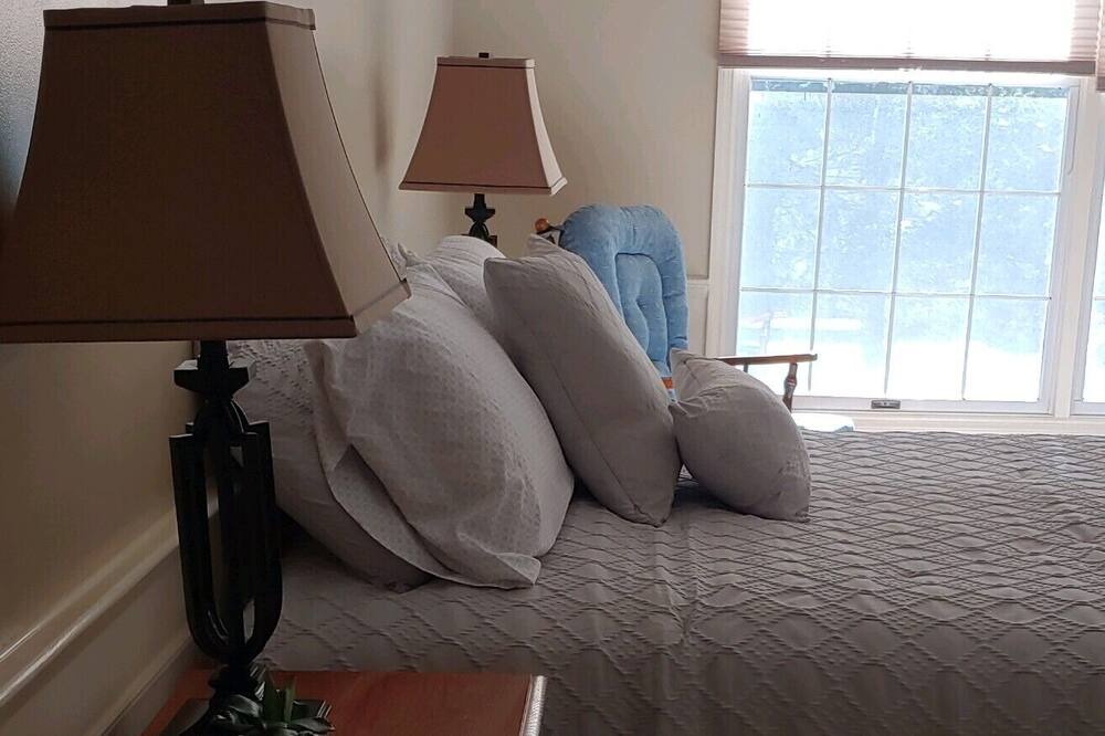Photo of Bedroom in Rumford