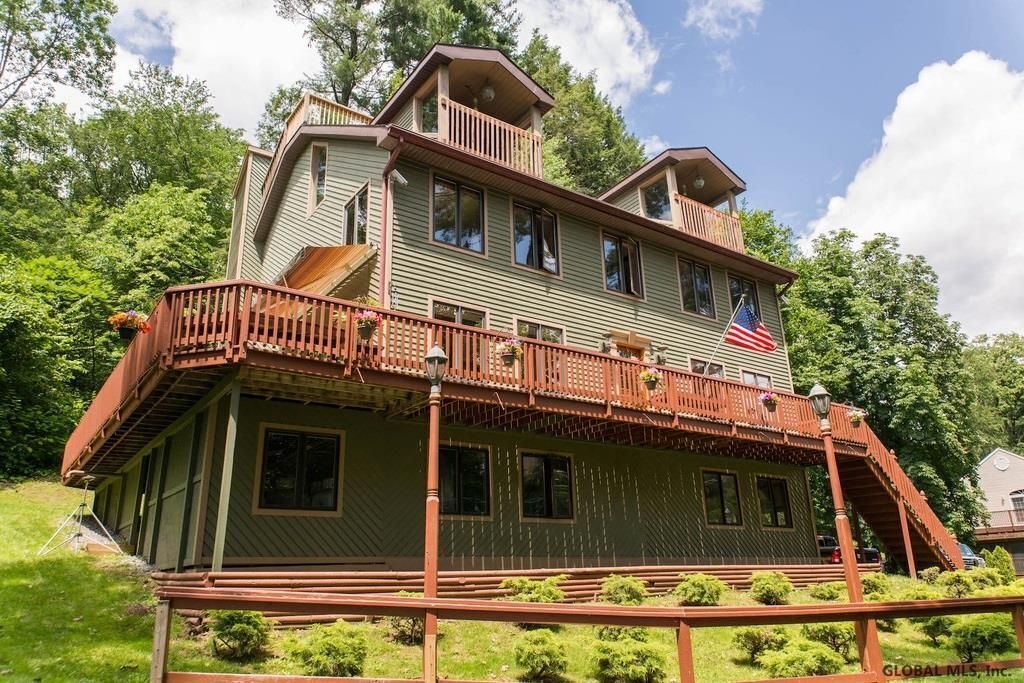 Photo of Outdoor in Saratoga Springs