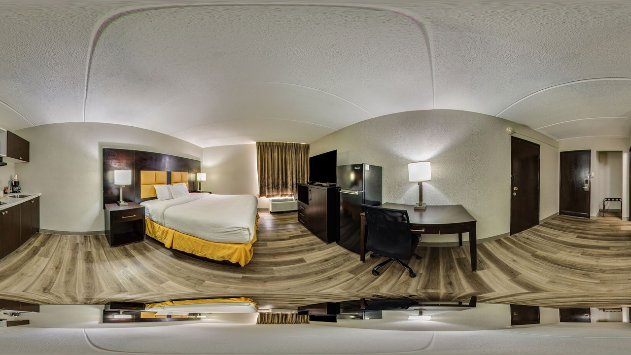 Photo of Bedroom in Lake Jackson