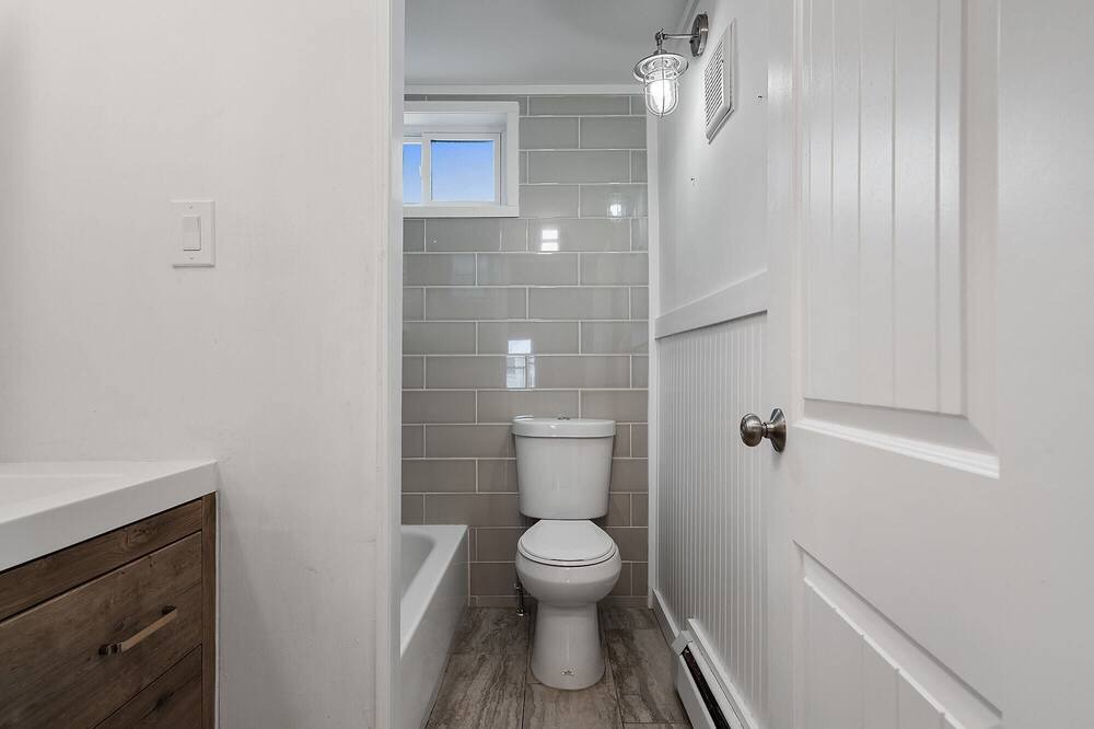 Photo of Bathroom in Ventnor City