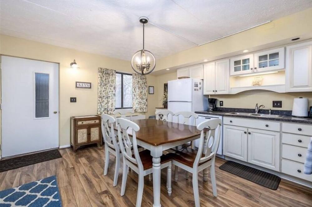 Photo of Kitchen in Holcomb