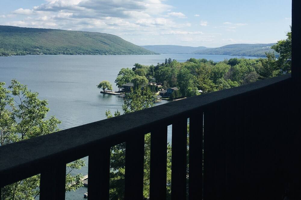 Photo of Patio Balcony in Holcomb