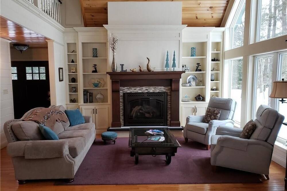Photo of Livingroom in Remsen