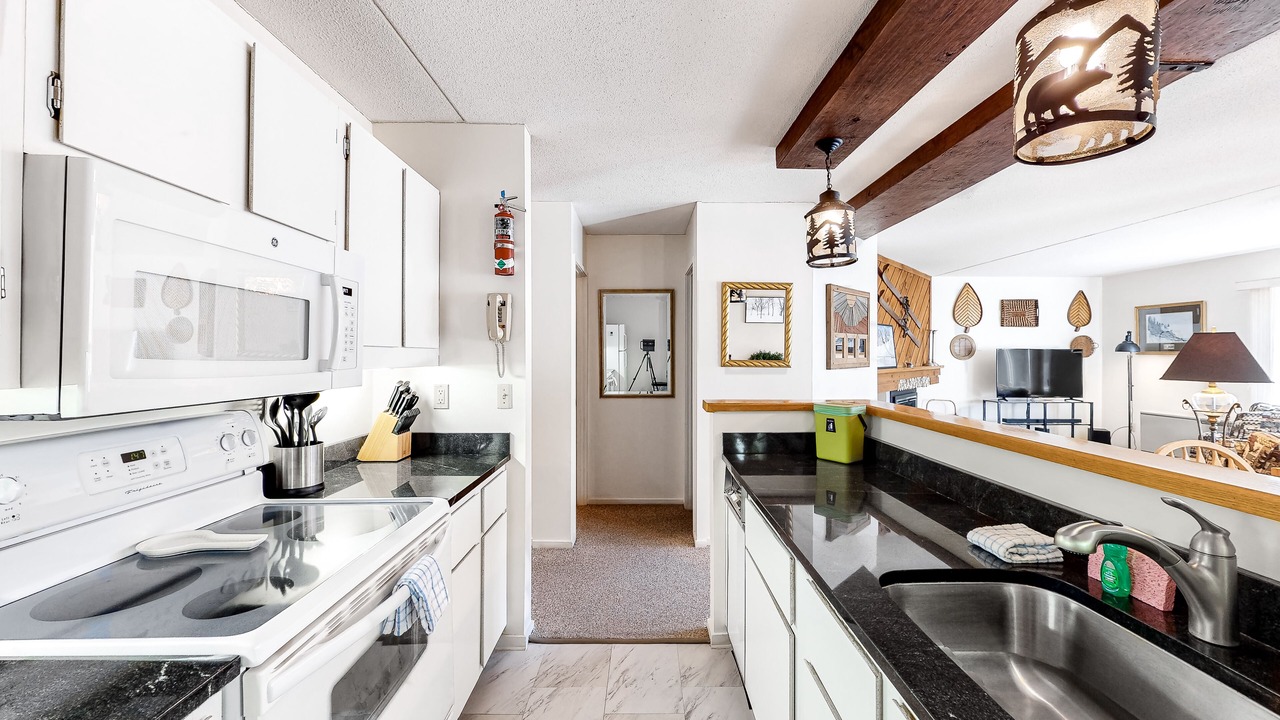 Photo of Kitchen in Warren