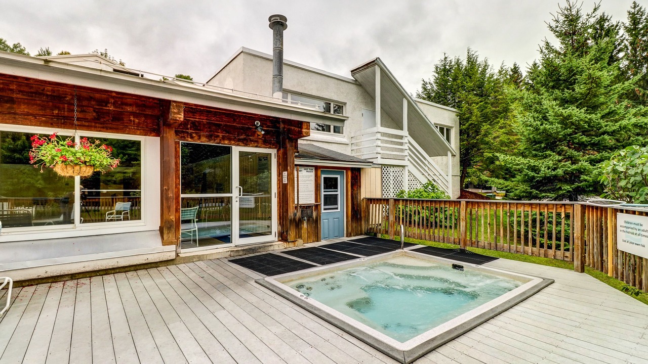 Photo of Outdoor in Warren